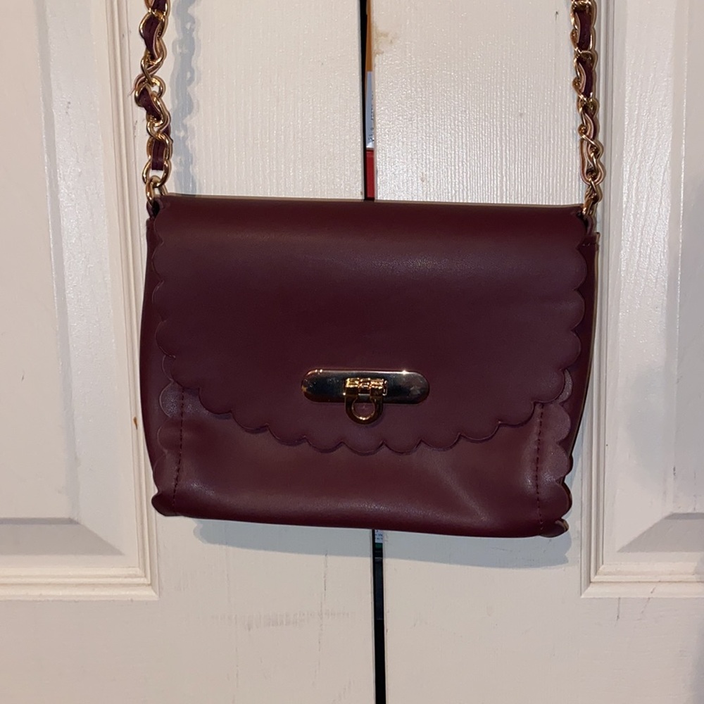 ASOS Scalloped Edge Purse - Picture 2 of 5